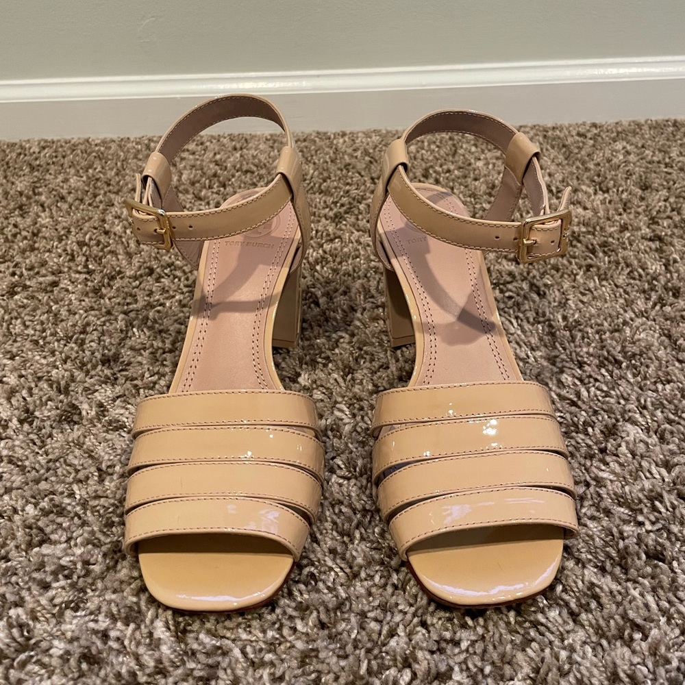 Tory burch heeled sandal